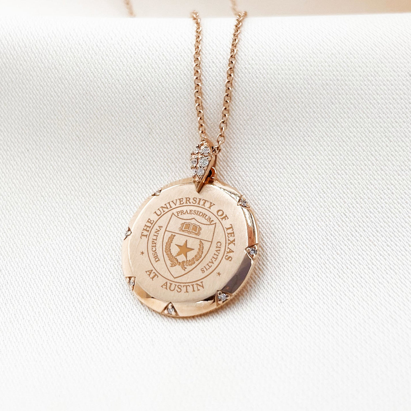 UT 7-Point Diamond Necklace