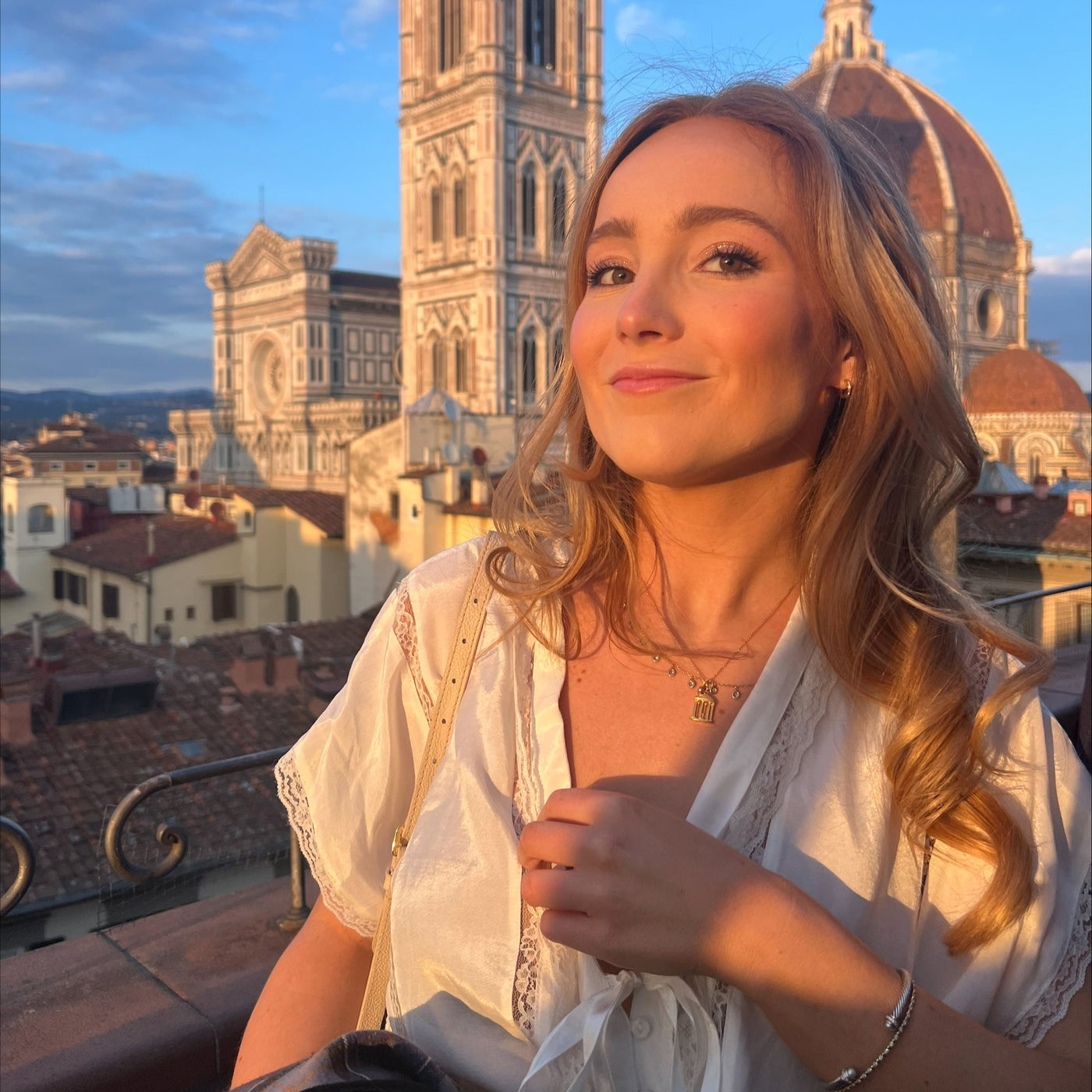 Old Well Architecture Bundle shown on figure in gold