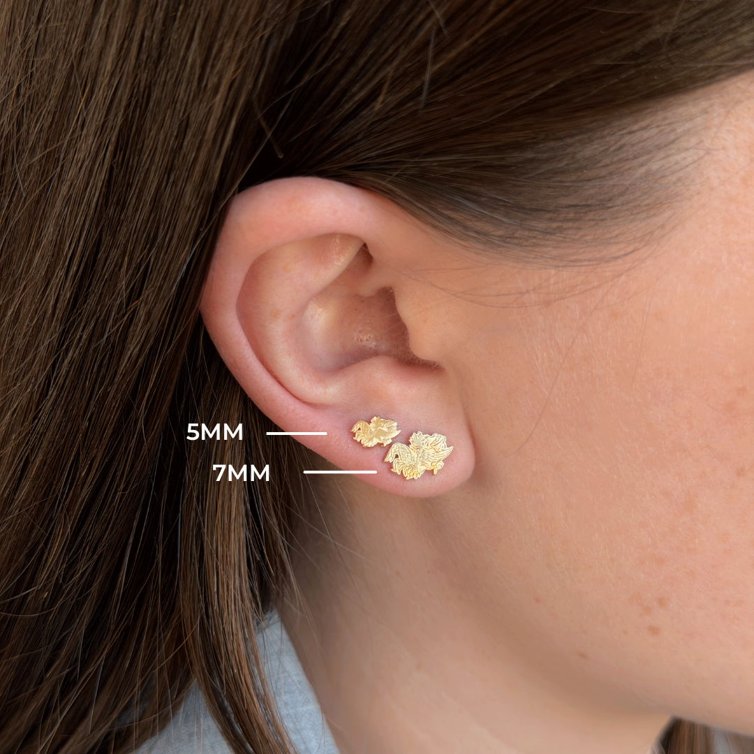 South Carolina Gamecock Stud 5mm and 7mm shown on figure in gold