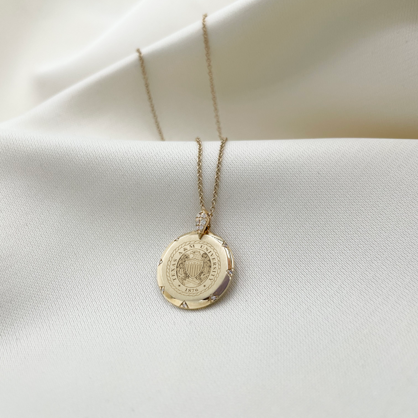 Texas A&M Crest 7-Point Diamond Pendant