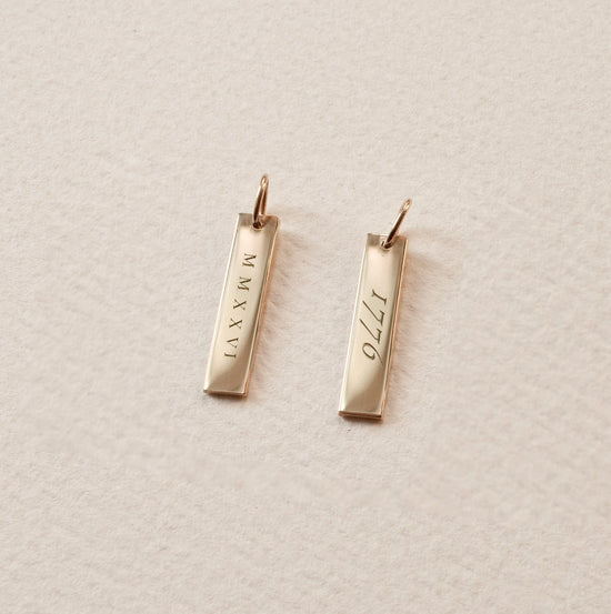 2026 Grad Bar with 1776 Back Engraving laydown