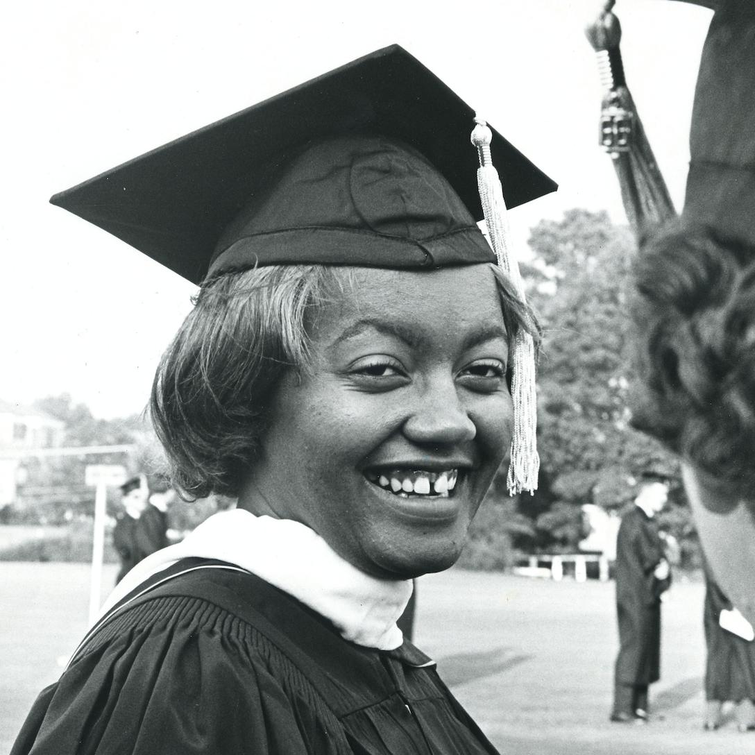 Delaware Vintage Blue Hen Pendant