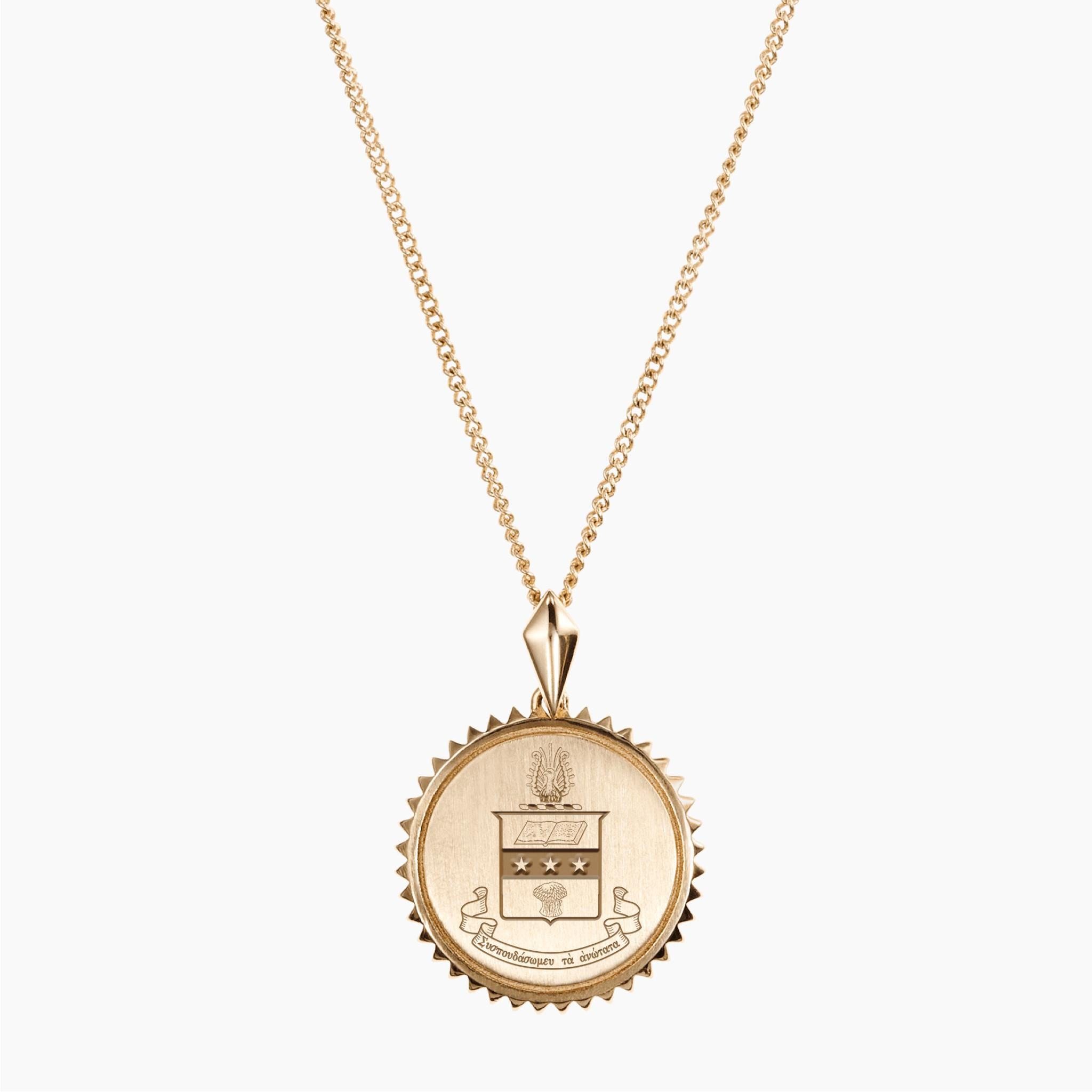 Chi o outlet necklace